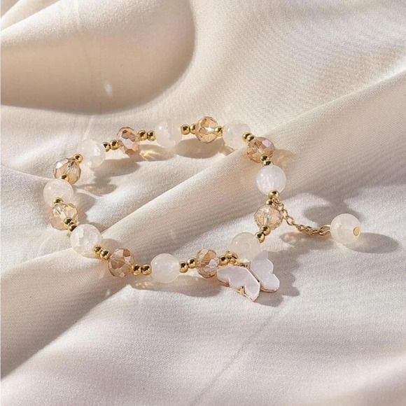 ⚠️Clearance White And Gold Butterfly Charm Beaded Bracelet - Picture 4 of 5